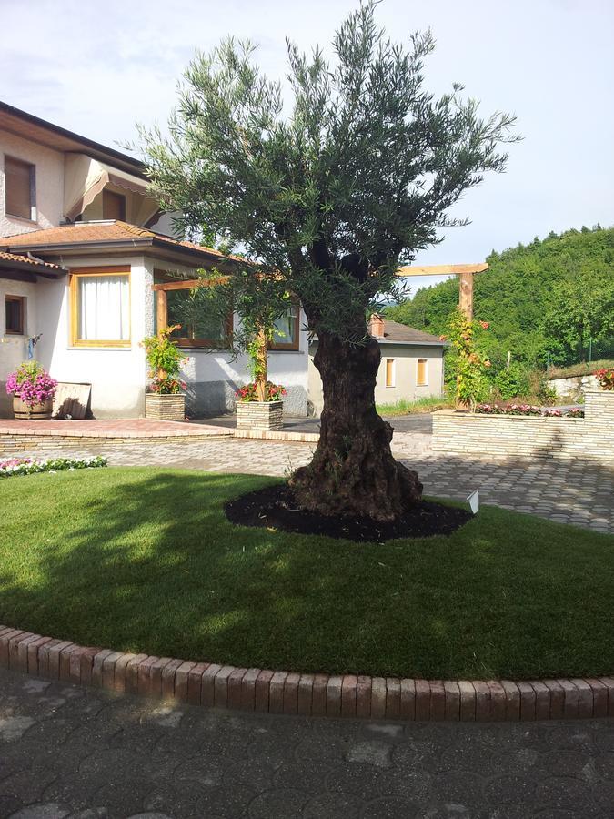 Ristorante Primula Bianca Hotel Varzi Kültér fotó