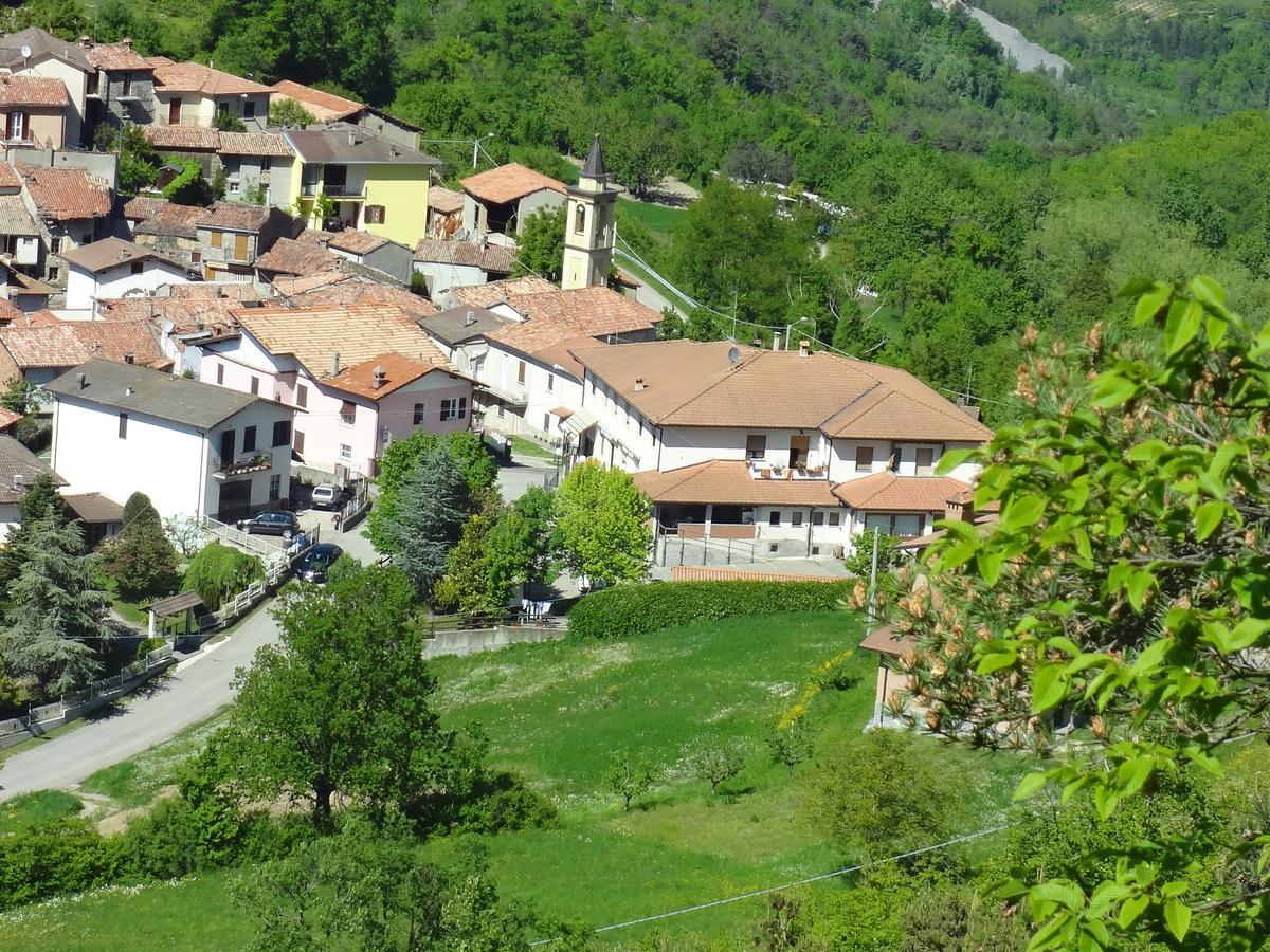 Ristorante Primula Bianca Hotel Varzi Kültér fotó