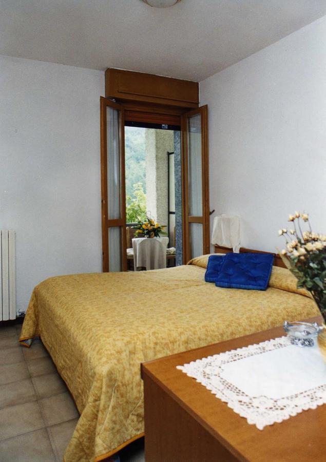 Ristorante Primula Bianca Hotel Varzi Kültér fotó